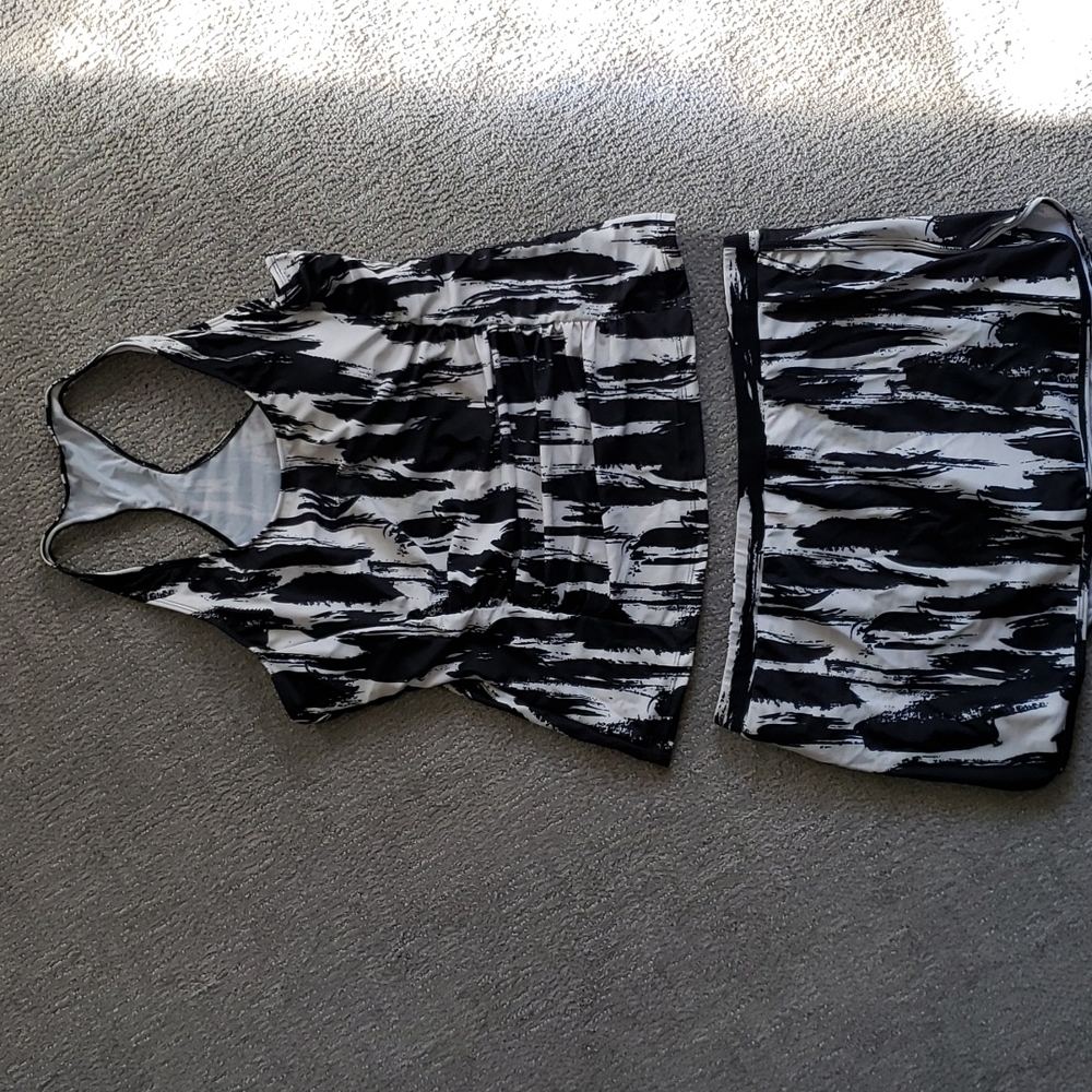 Bathing suit